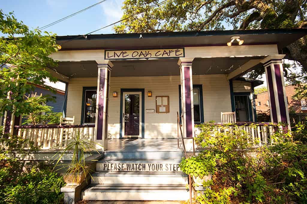 Live Oak Cafe