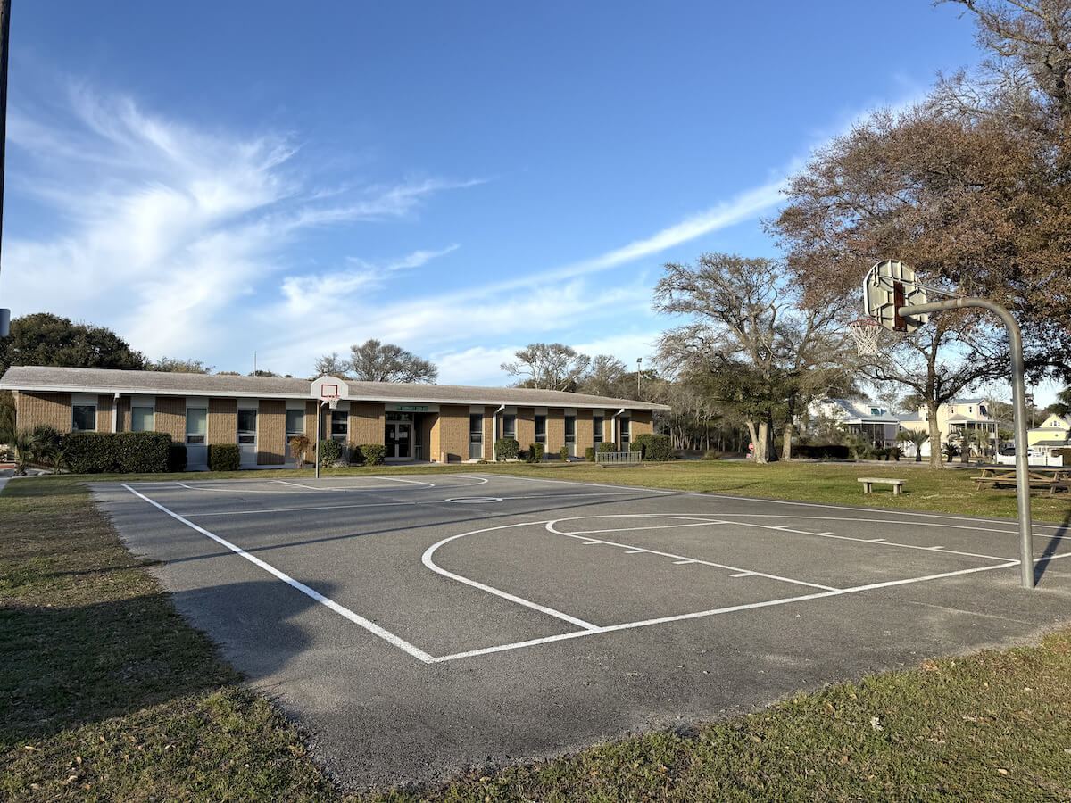 Oak Island Rec Center