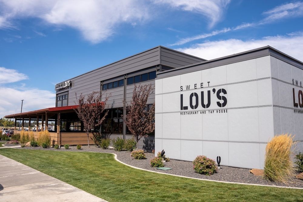 Sweet Lou's